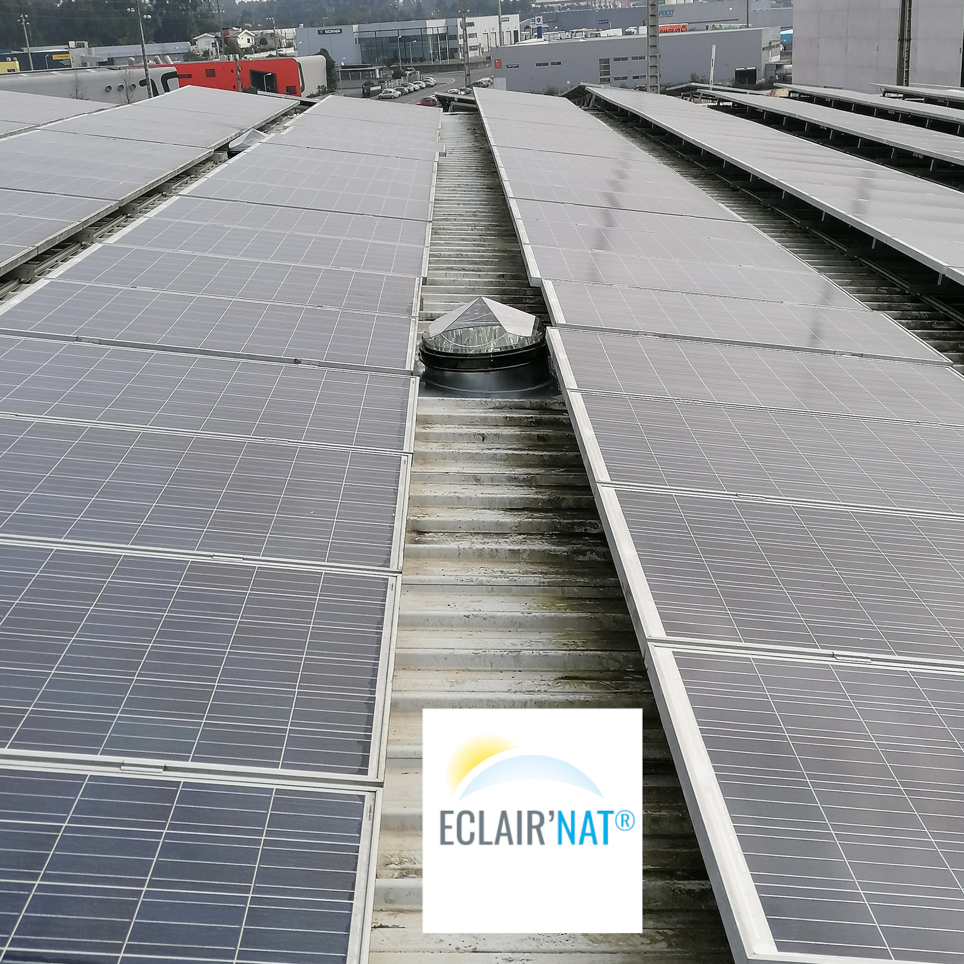Conduit de lumière Bac acier Eclair'Nat® Conduit de lumière Bac acier — free download