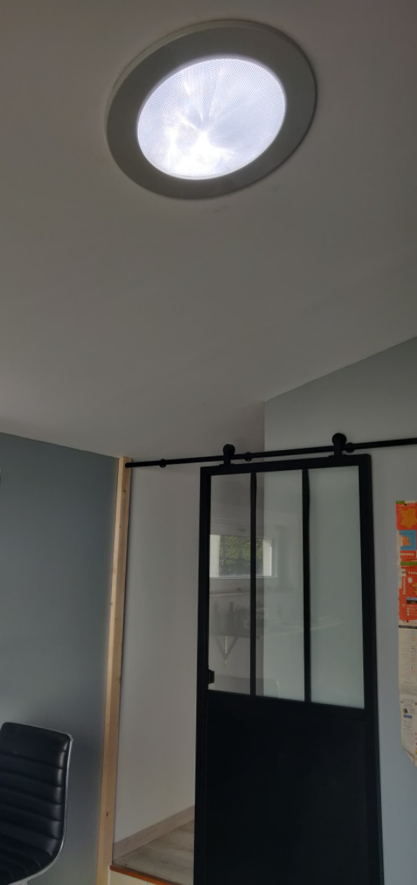 Puits de lumière bac acier chantiers d'été Eclair'Nat® — free download